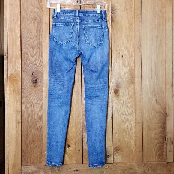 Kancan Mid Rise Stretch Skinny Jeans, Size 3, Blue Wash Denim - Picture 3 of 11
